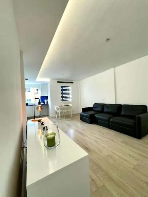 Piso Nuevo En El Puertito De Gueimar Al Lado Del Mar Realizamos Servicio De Excursiones Con Guia Puertito de Guimar Spain