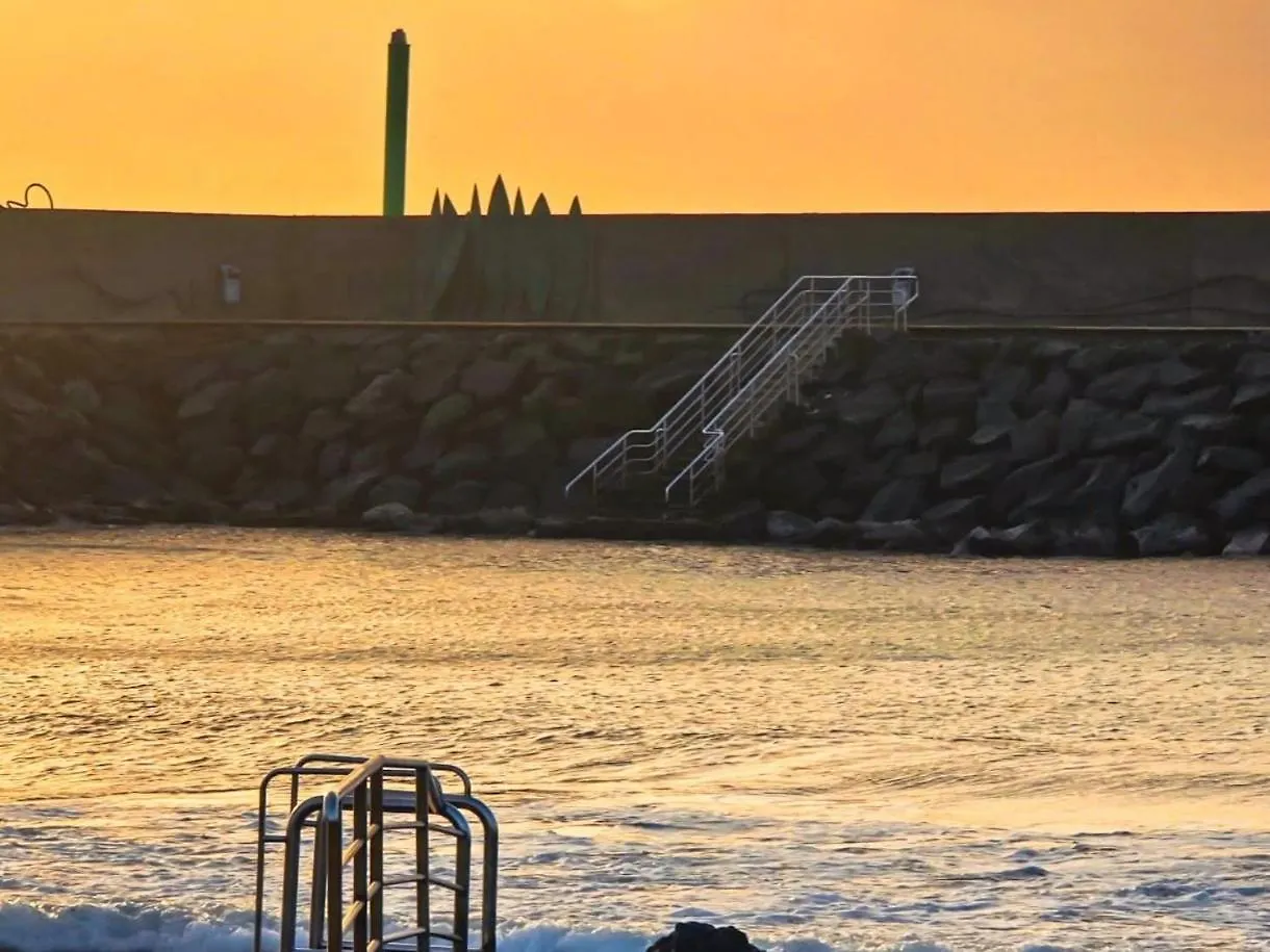 Piso Nuevo En El Puertito De Gueimar Al Lado Del Mar Realizamos Servicio De Excursiones Con Guia 0*, Puertito de Guimar